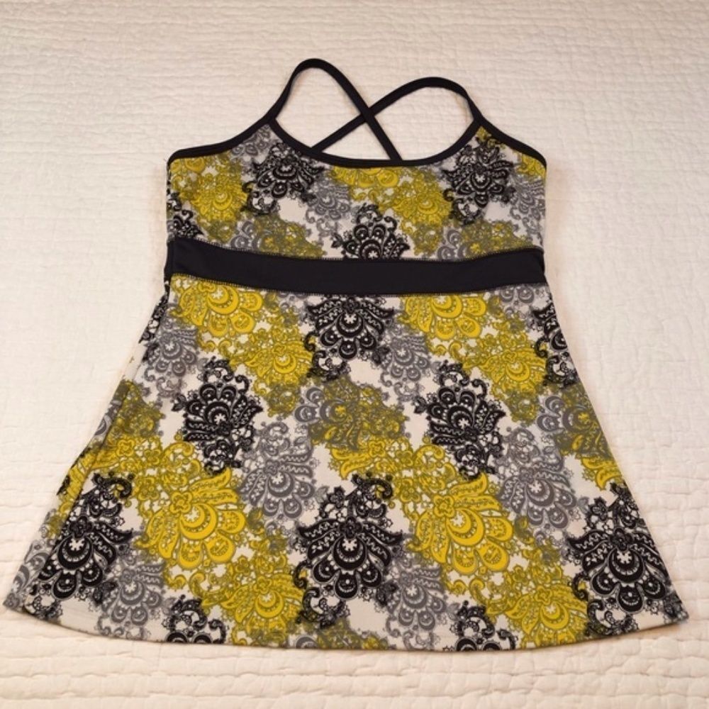 SOYBU ATHLETIC TANK TOP SIZE MEDIUM